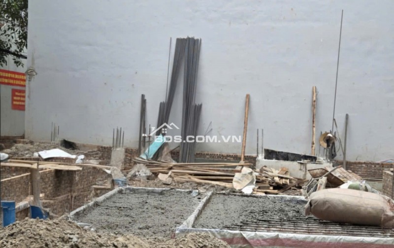 Bán Đất Lạc Long Quân – Tây Hồ, 120m2 x 8.4MT, Ô tô, Kinh doanh Giá 30.5 Tỷ
